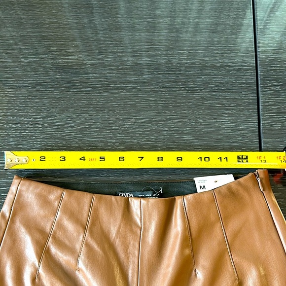 Zara High Rise Faux Leather Leggings Pants Brown. New with tags. Size M / 28 - Picture 5 of 8